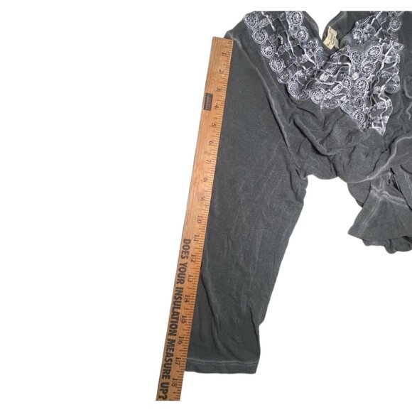 Gray Petite Tunic Top Embroidered Lace V-Neck 3/4 Sleeves Boho Witchy Whimsygoth - Picture 5 of 8